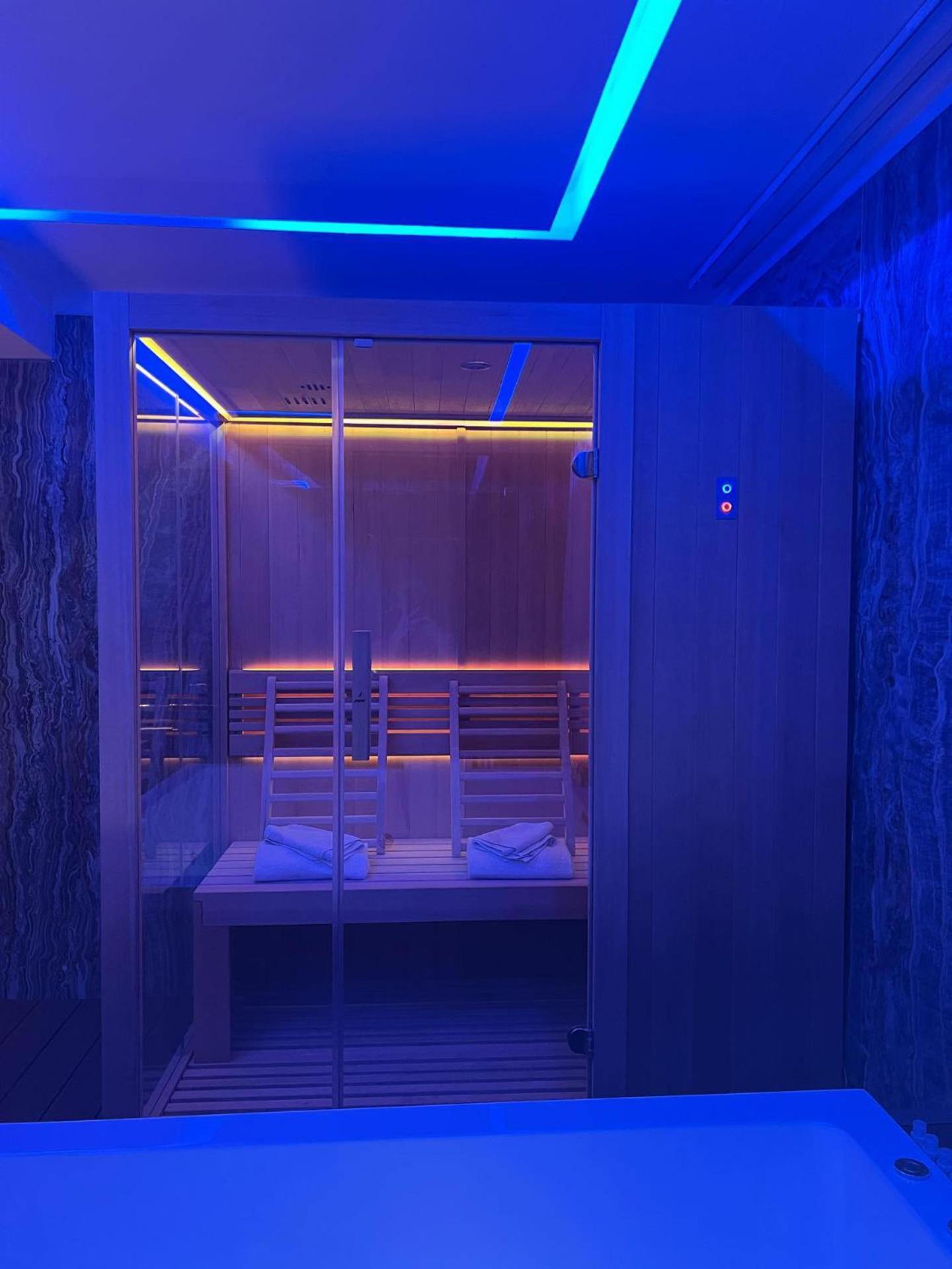 Hotel Masaniello Luxury Casoria Eksteriør billede