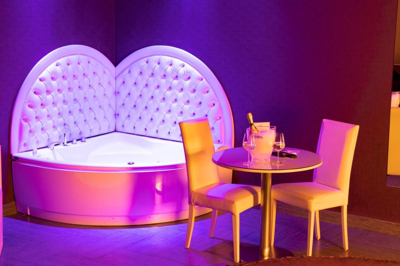Hotel Masaniello Luxury Casoria Eksteriør billede