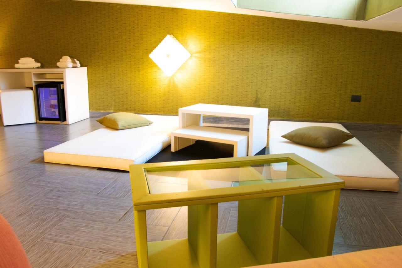 Hotel Masaniello Luxury Casoria Eksteriør billede