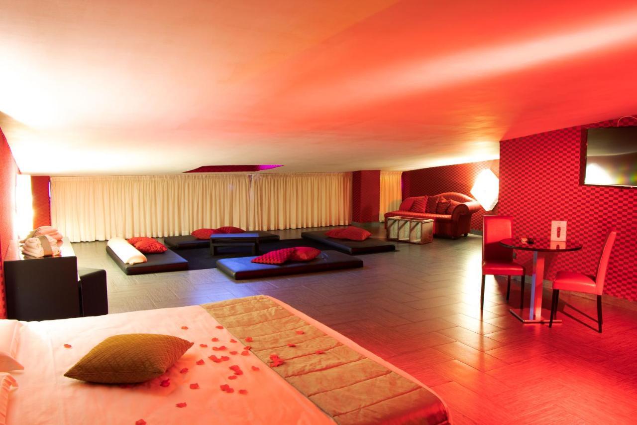 Hotel Masaniello Luxury Casoria Eksteriør billede